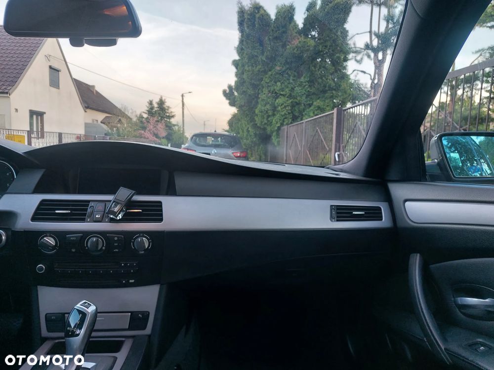 BMW Seria 5 - 10