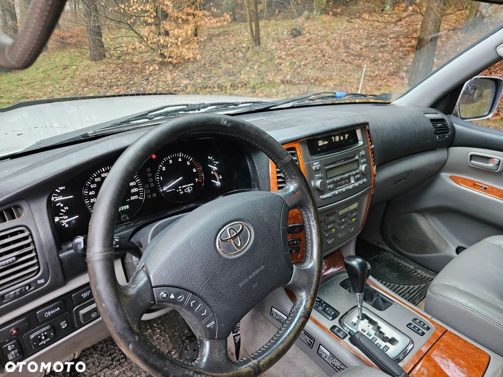 Toyota Land Cruiser 4.7 V8 - 5
