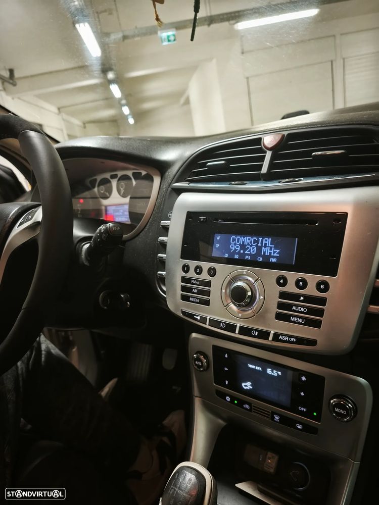 Lancia Delta 1.6 M-Jet Platino - 14