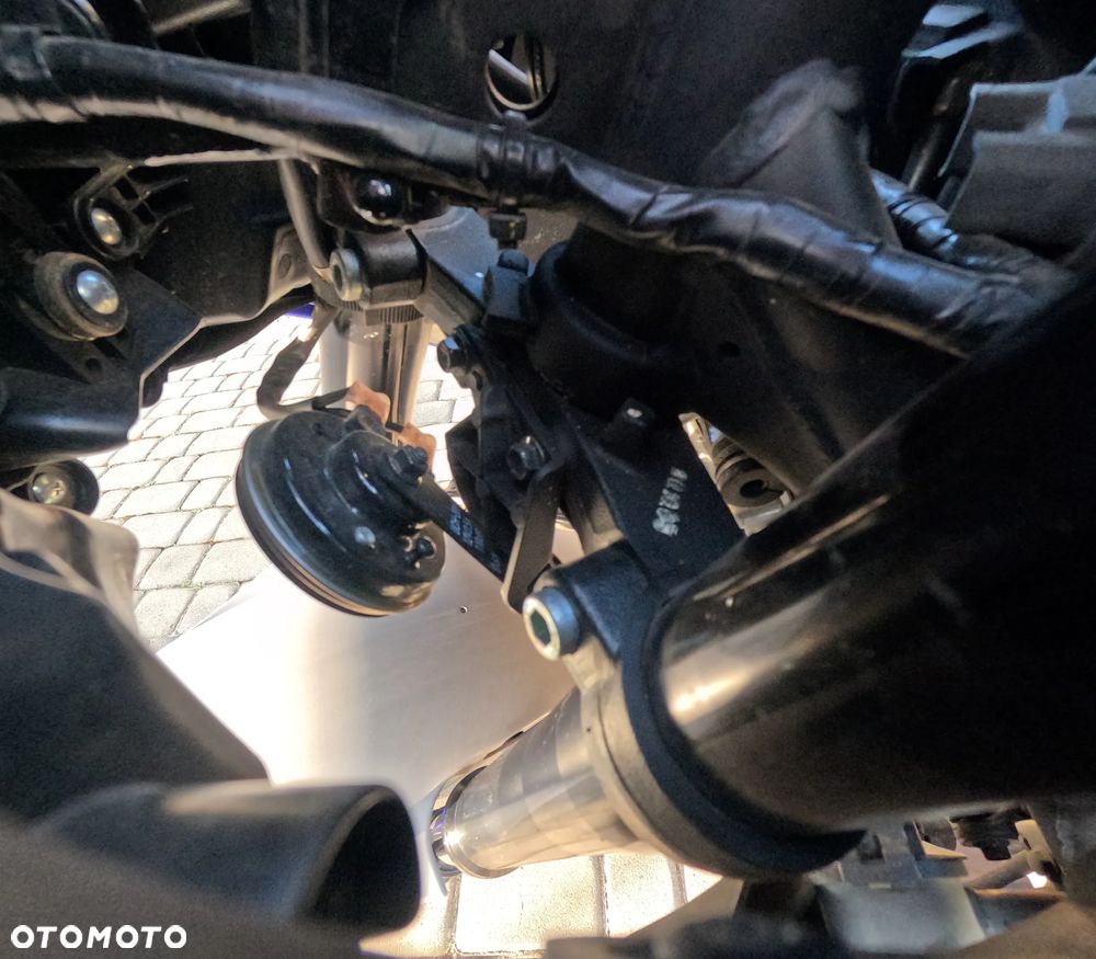 Yamaha R3 - 11