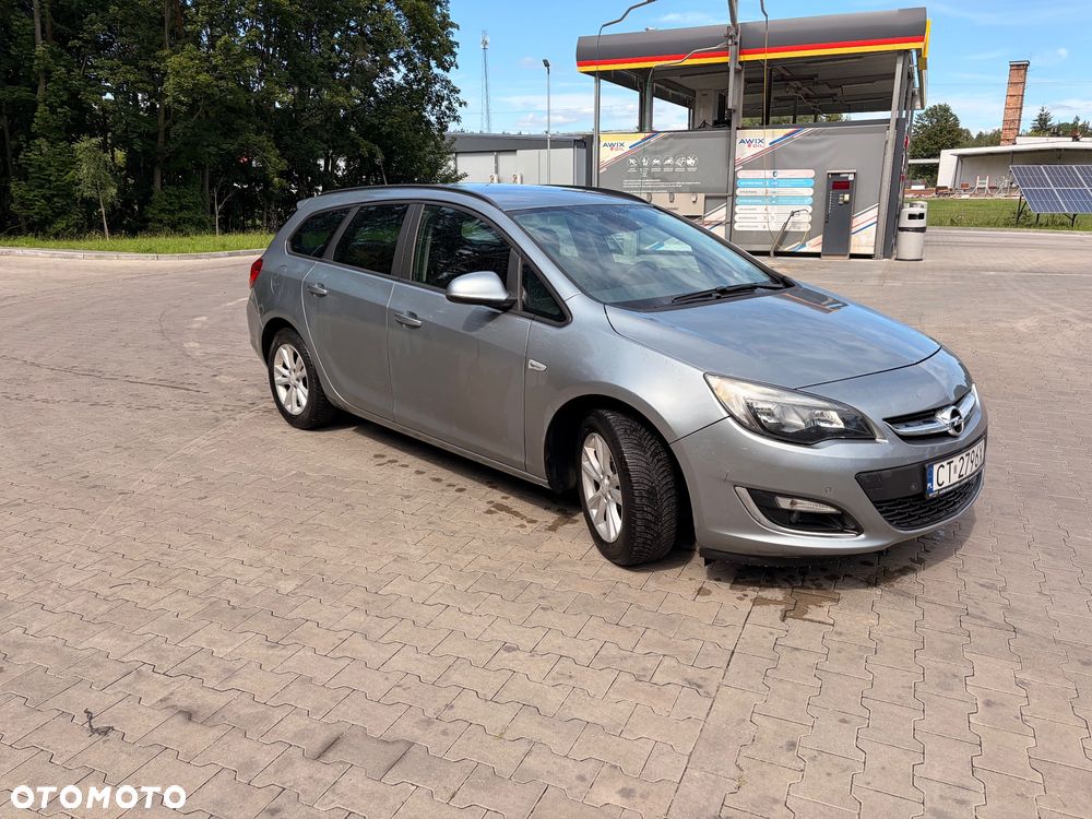 Opel Astra 1.4 T Enjoy - 2