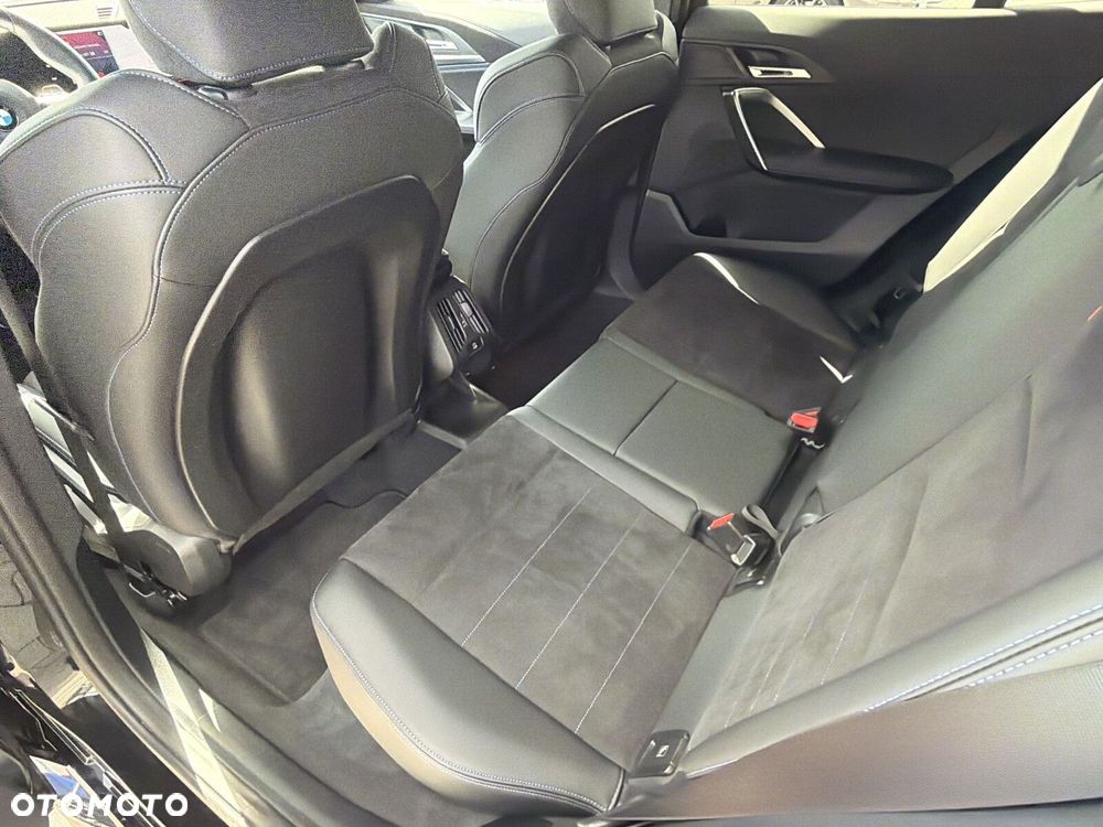 BMW X2 - 15
