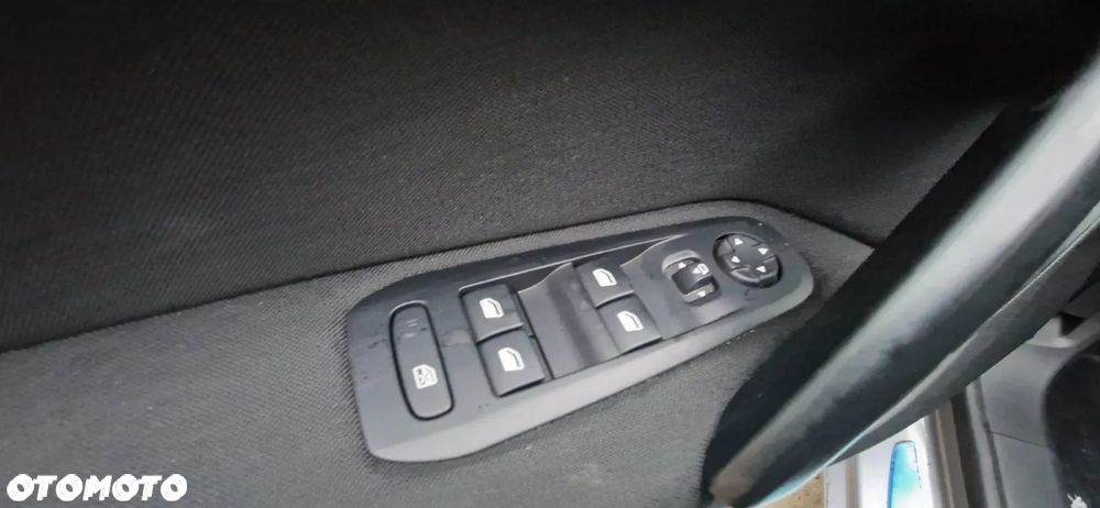 Peugeot 308 - 6