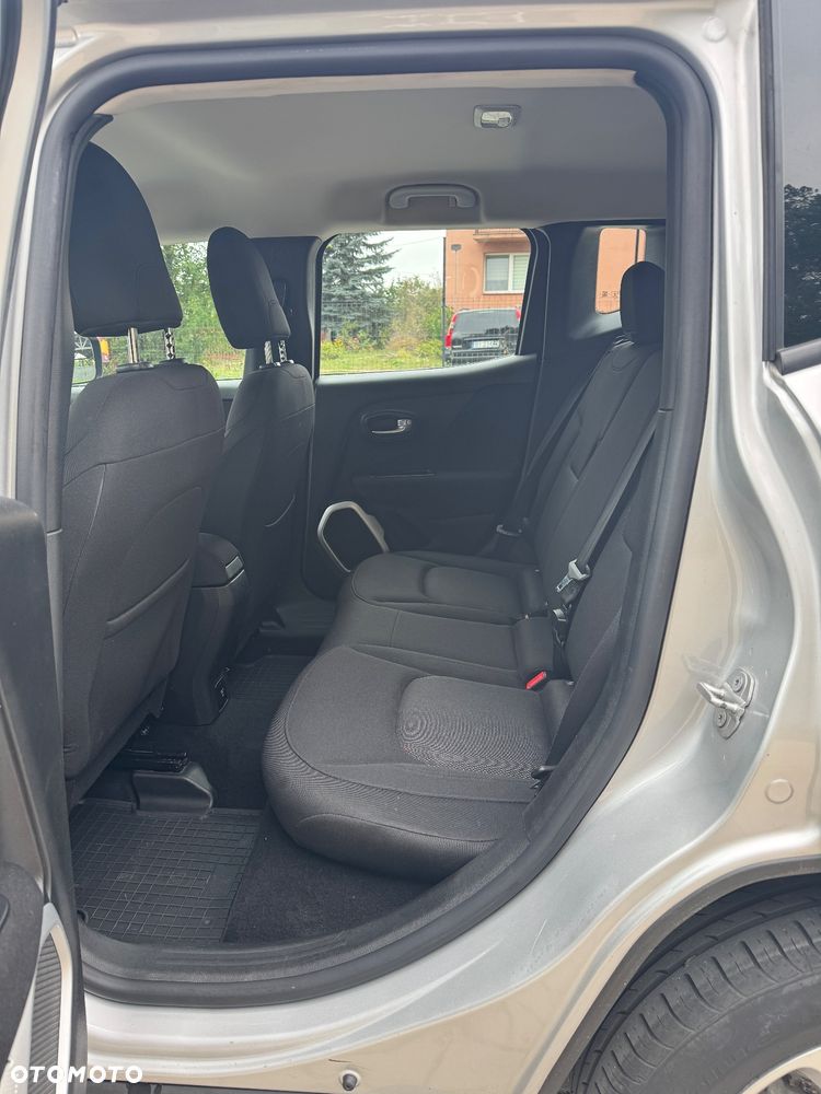 Jeep Renegade 1.6 MultiJet Longitude FWD S&S EU6 - 8