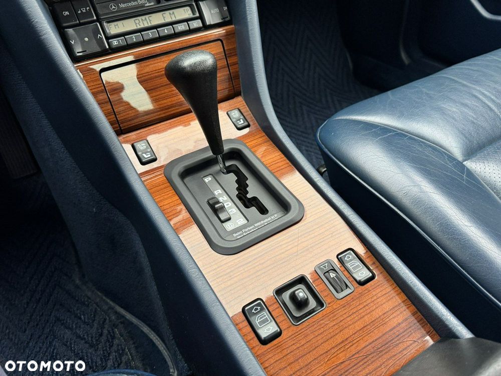 Mercedes-Benz W124 (1984-1993) - 13