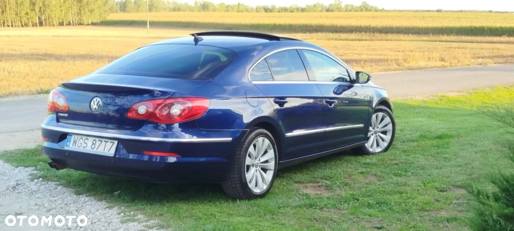 Volkswagen Passat 2.0 TDI DPF DSG Comfortline - 1