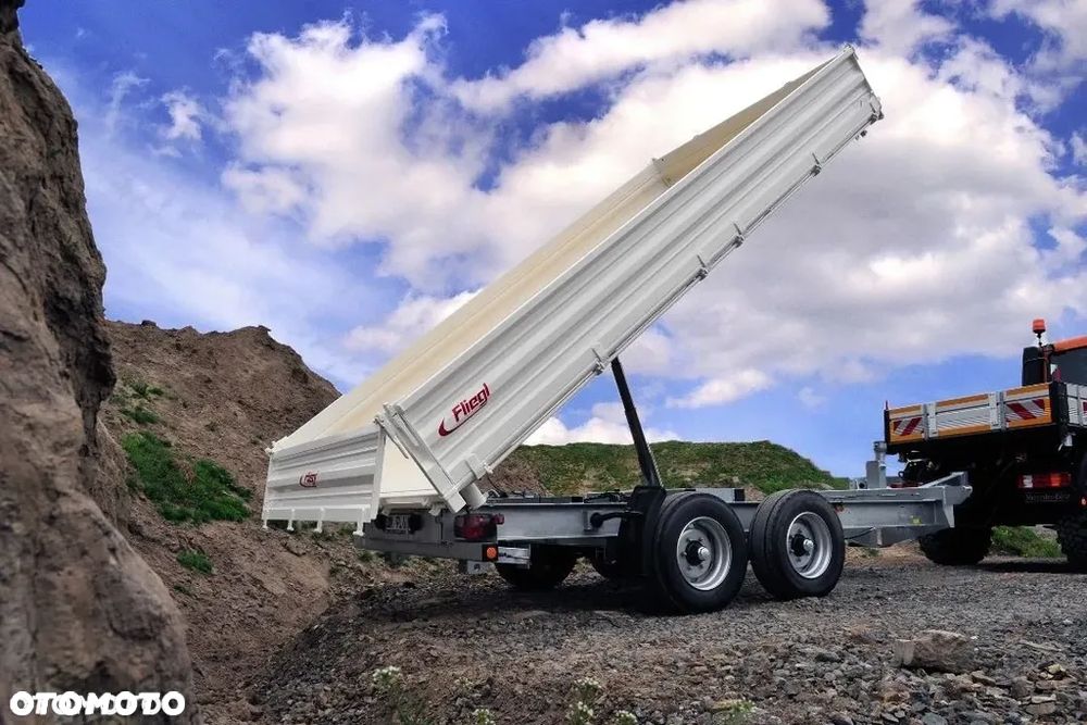 Fliegl TSK 118 trójstronna wywrotka - 2