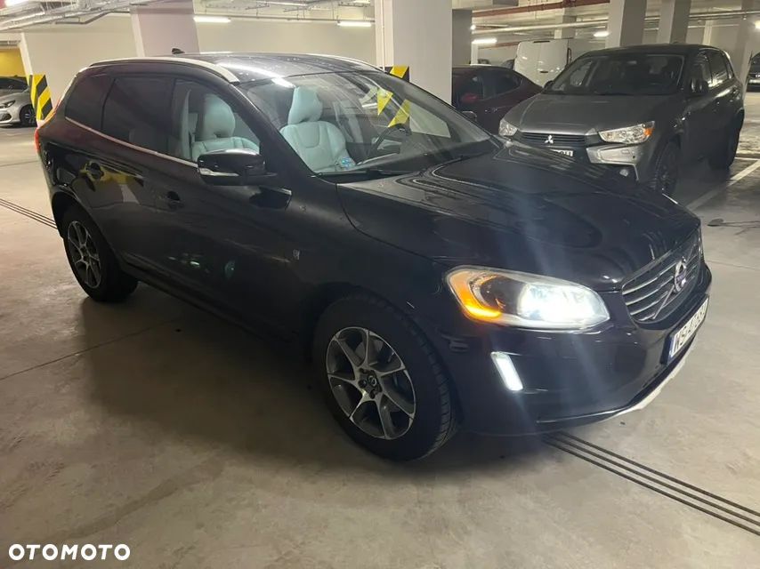 Volvo XC 60 D4 AWD Ocean Race - 27