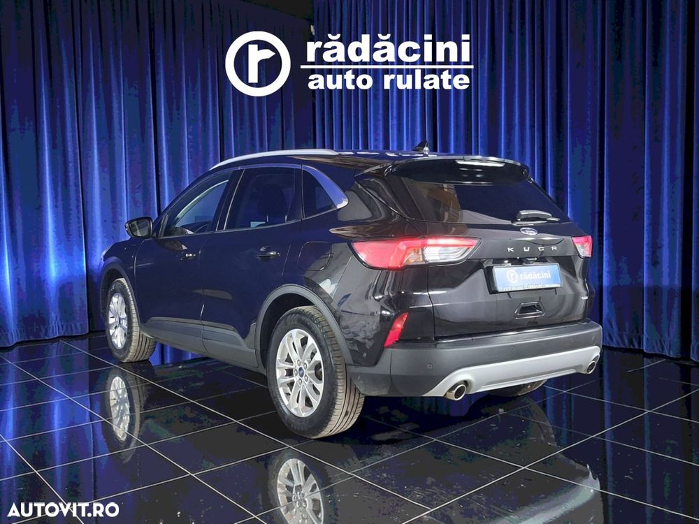 Ford Kuga - 7