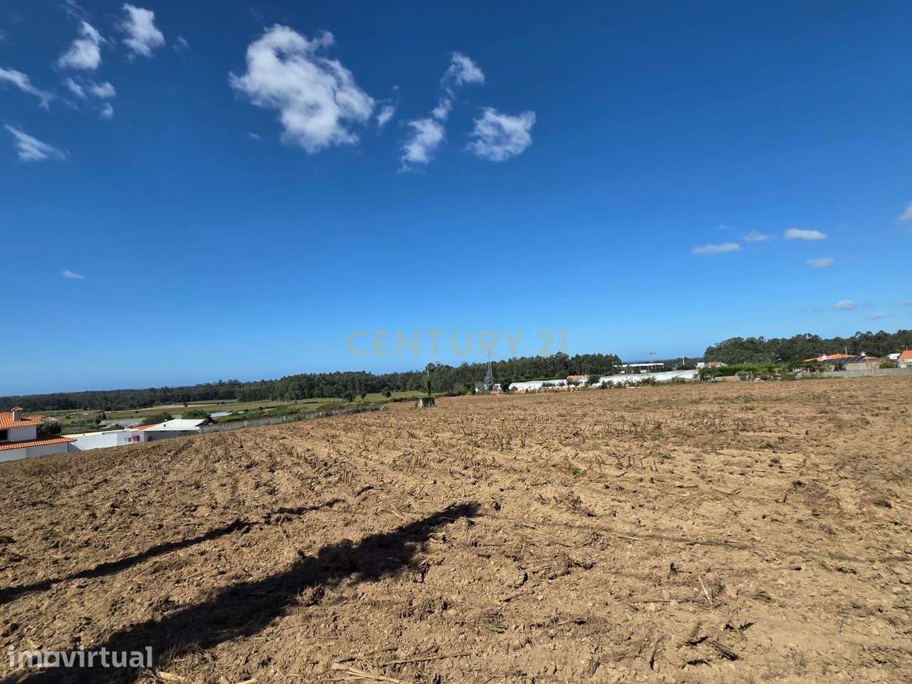 Lote de Terreno em Laundos com 1064.25m2 para construção de moradia de - Grande imagem: 3/28