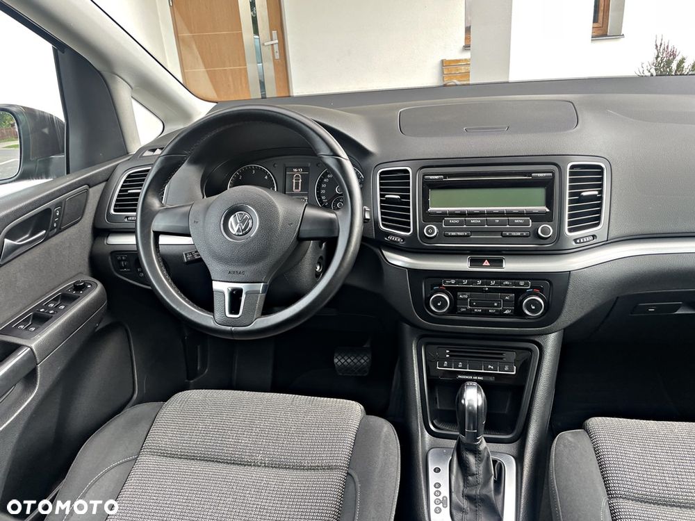 Volkswagen Sharan 2.0 TDI DSG BlueMotion Technology Comfortline - 13