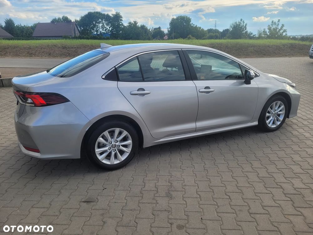 Toyota Corolla 1.8 Hybrid Comfort - 8