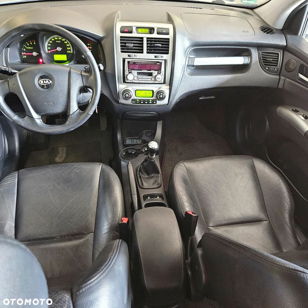 Kia Sportage - 16