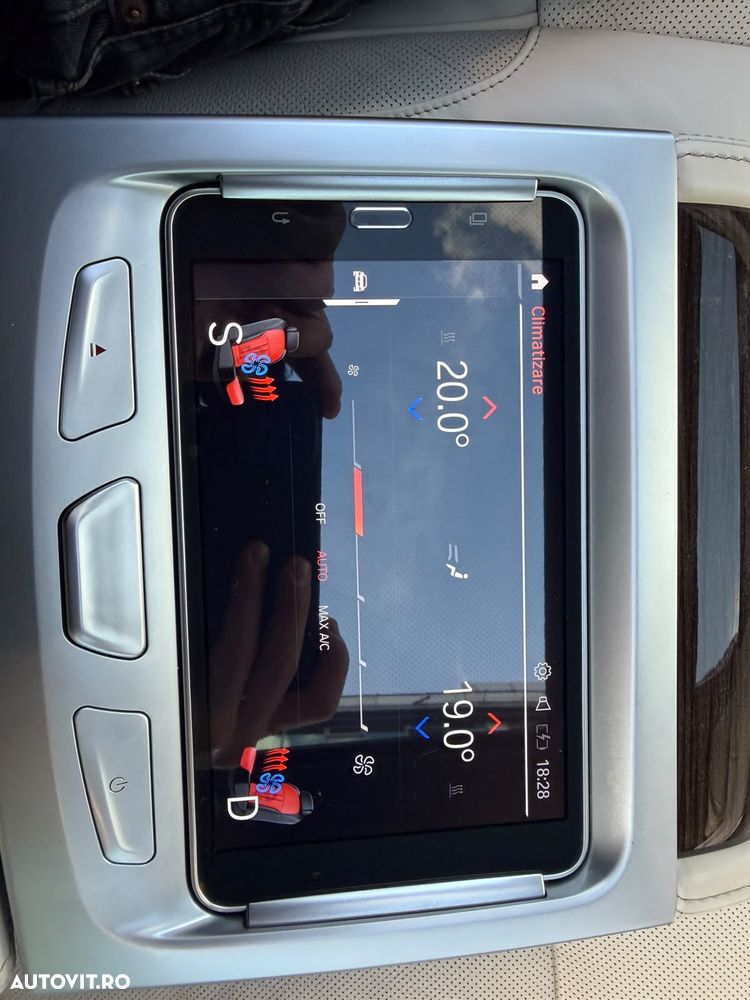 BMW Seria 7 740Li - 17