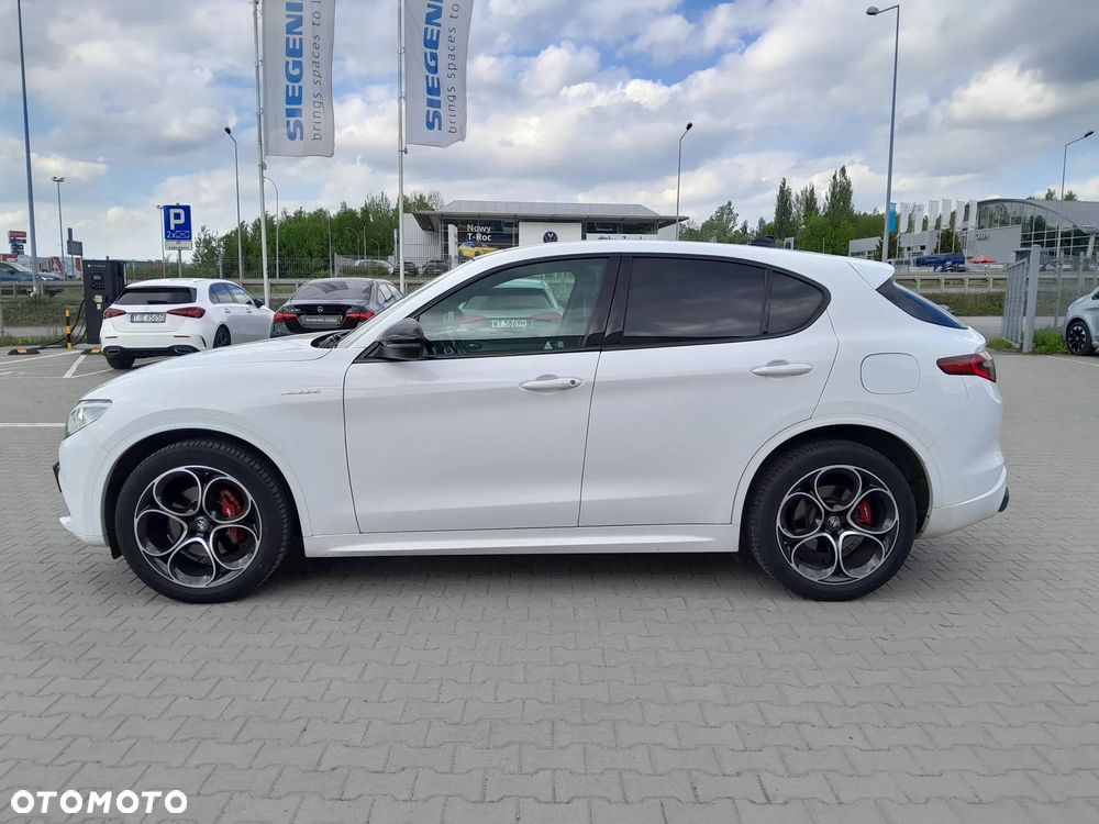 Alfa Romeo Stelvio 2.0 Turbo Veloce Q4 - 3