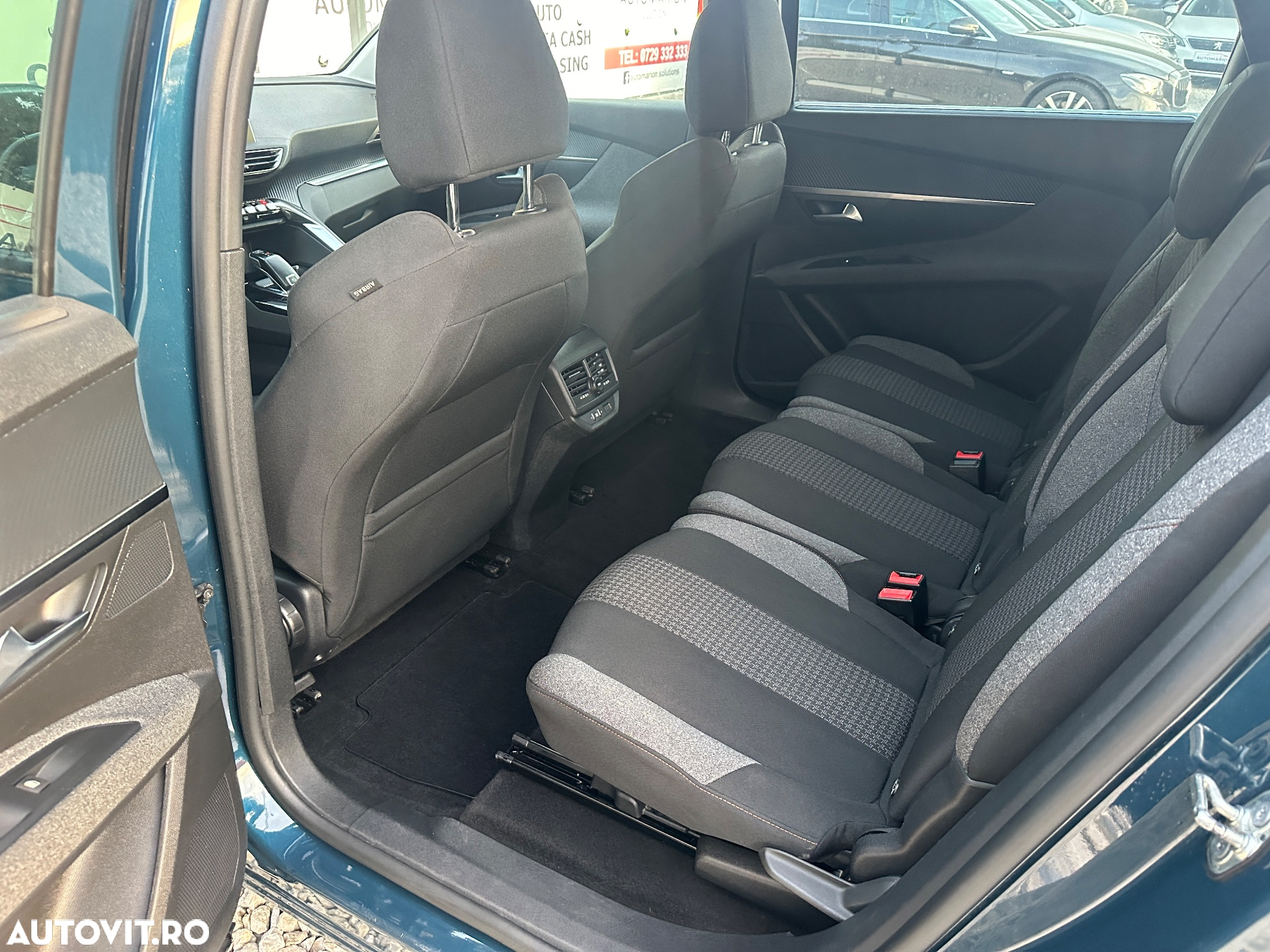 Peugeot 5008 1.5 BlueHDI s&s EAT8 Active - 18