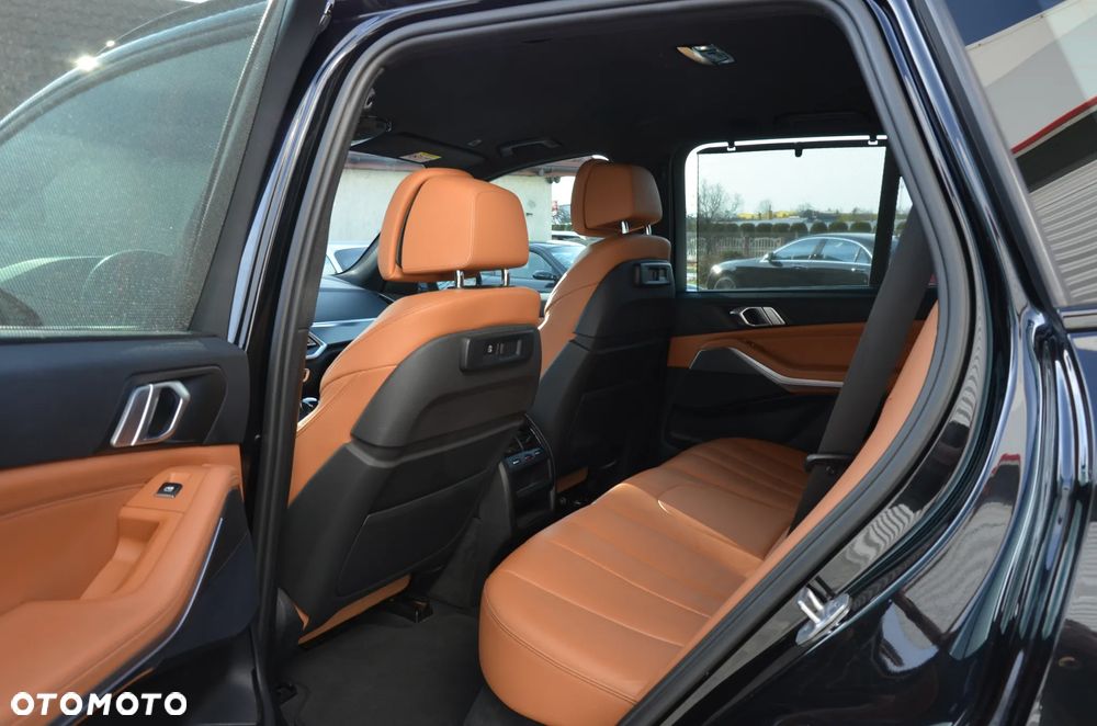 BMW X5 xDrive45e - 15