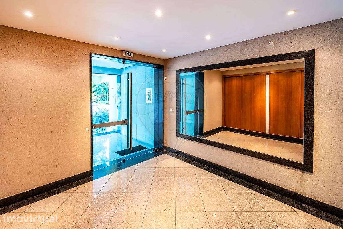 Apartamento T2 para arrendamento - Grande imagem: 2/43