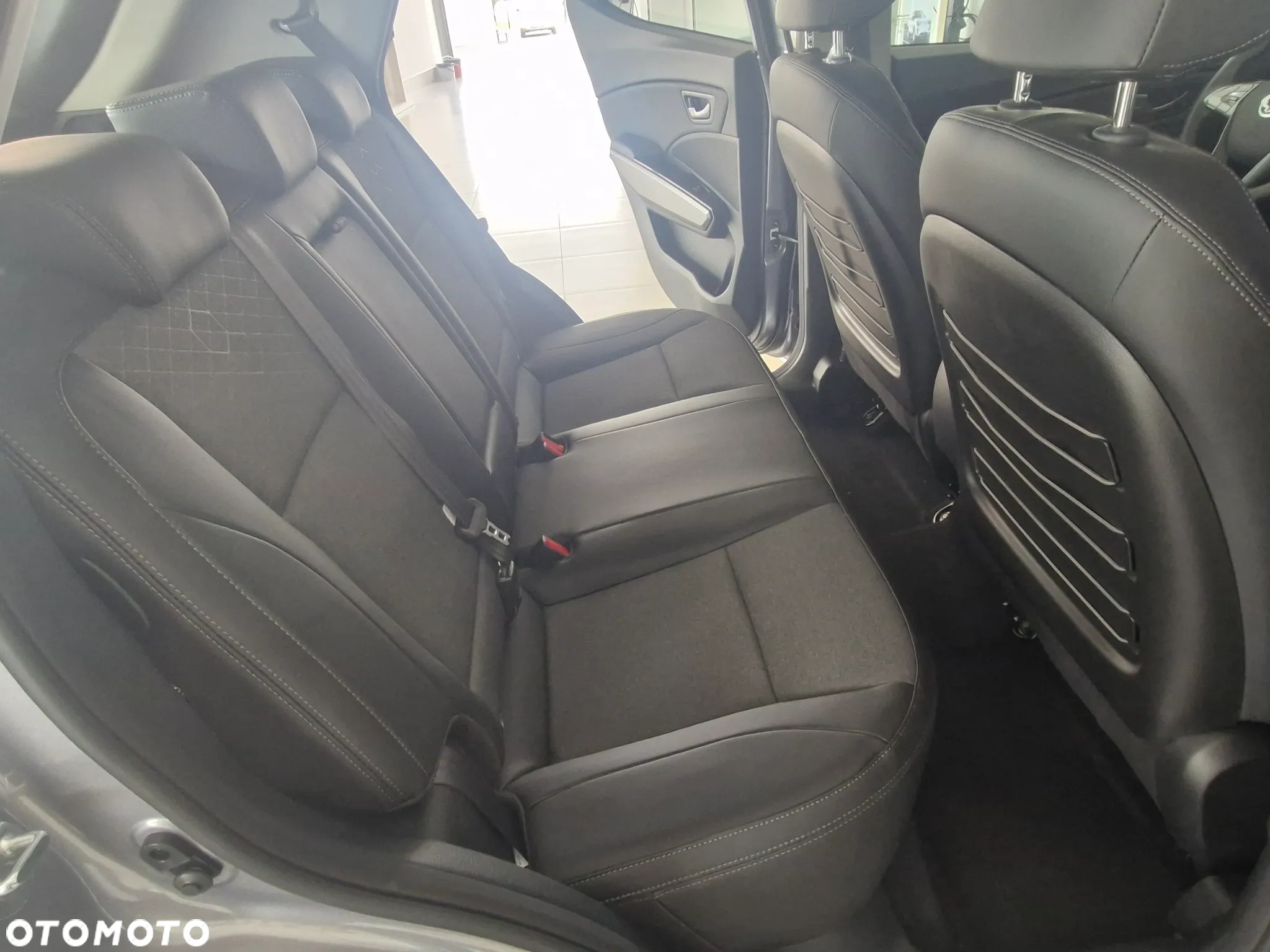 SsangYong/KGM Tivoli 1.5 T-GDI Joy - 16