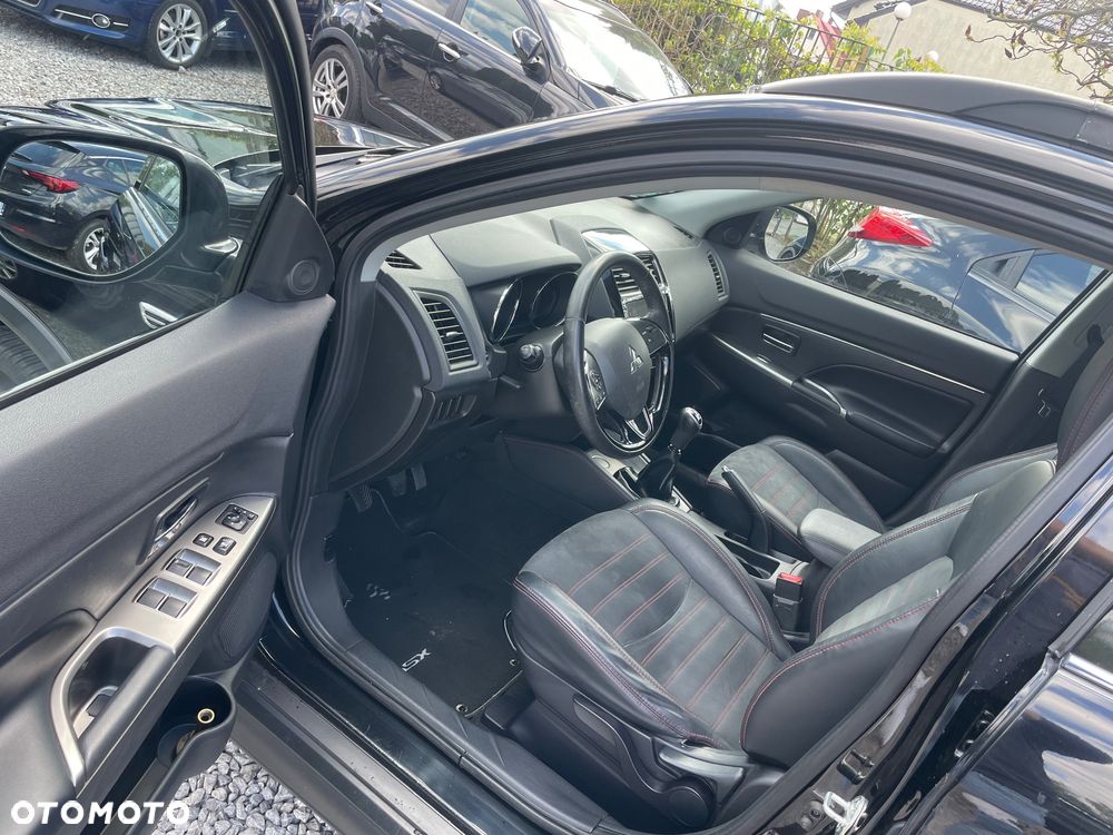 Mitsubishi ASX 1.6 Black Edition - 5