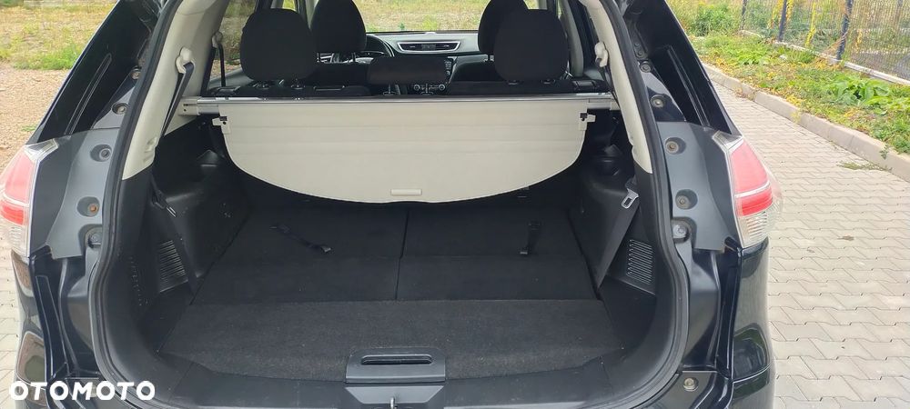 Nissan X-Trail 1.6 DCi N-Connecta 2WD 7os - 20