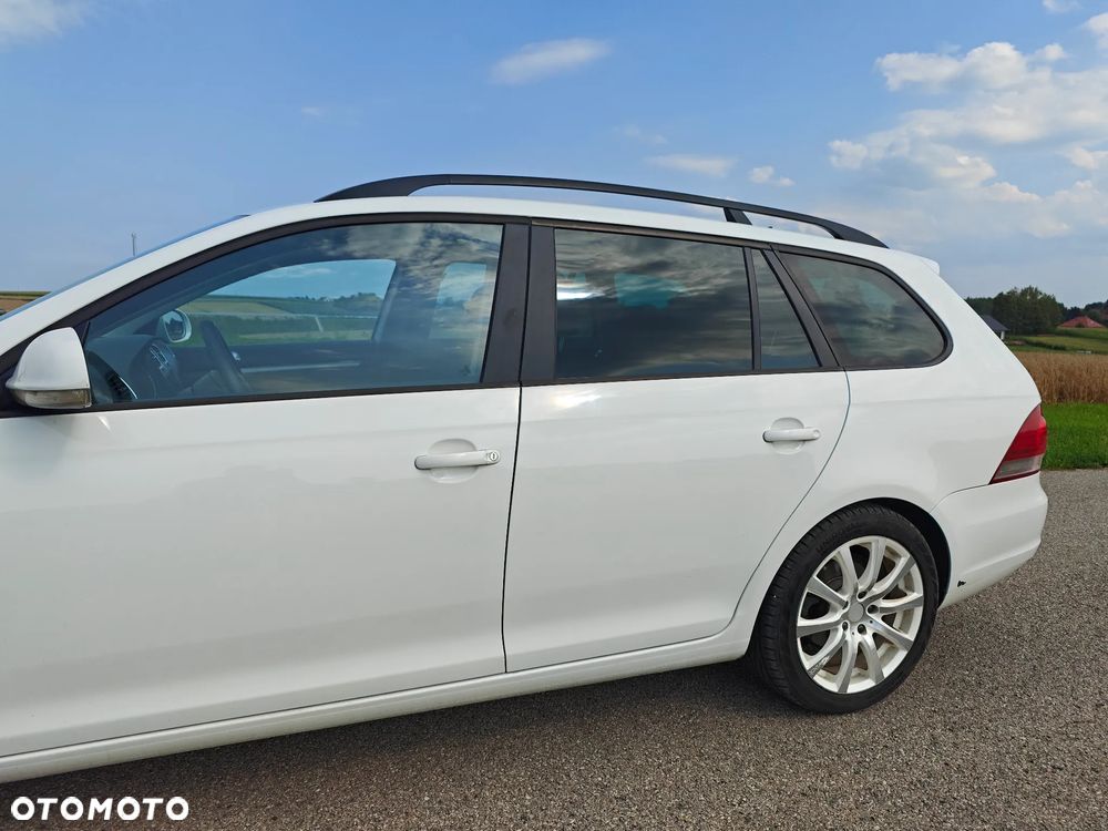 Volkswagen Golf - 31