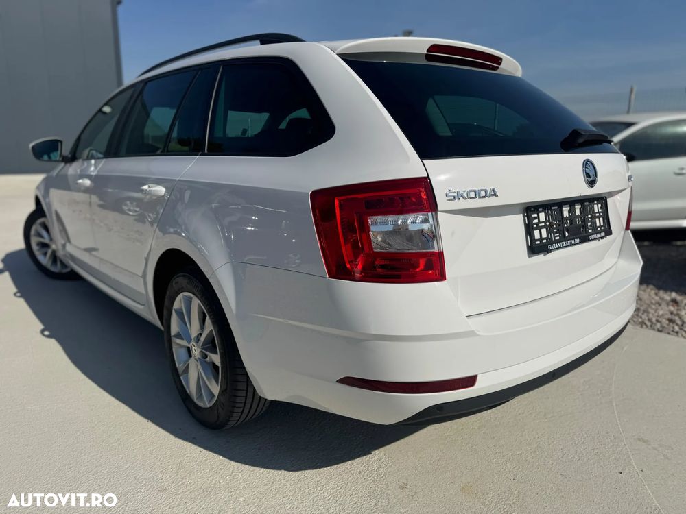 Skoda Octavia - 4