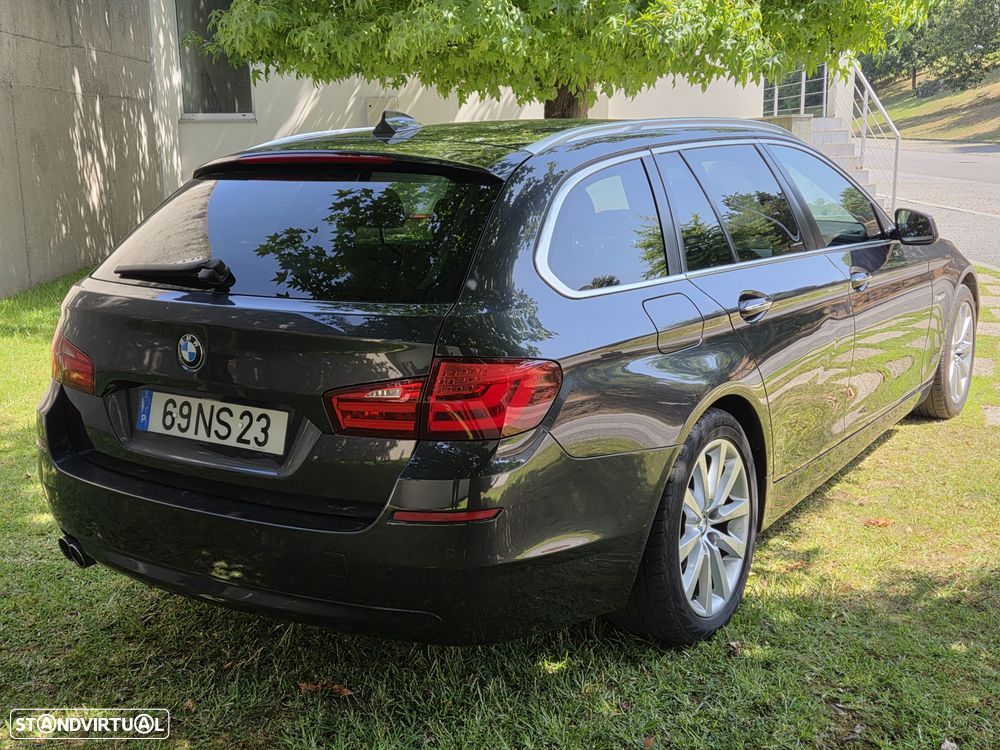 BMW 520 d Line Luxury Auto - 2