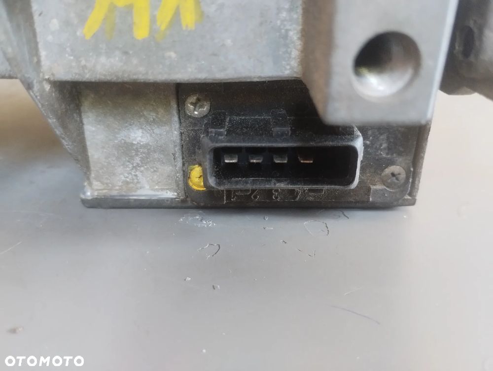 VOLKSWAGEN PASSAT B4 91-96 r. 2,0 B 85 kW przepływomierz BOSCH 0280202130 + - 6
