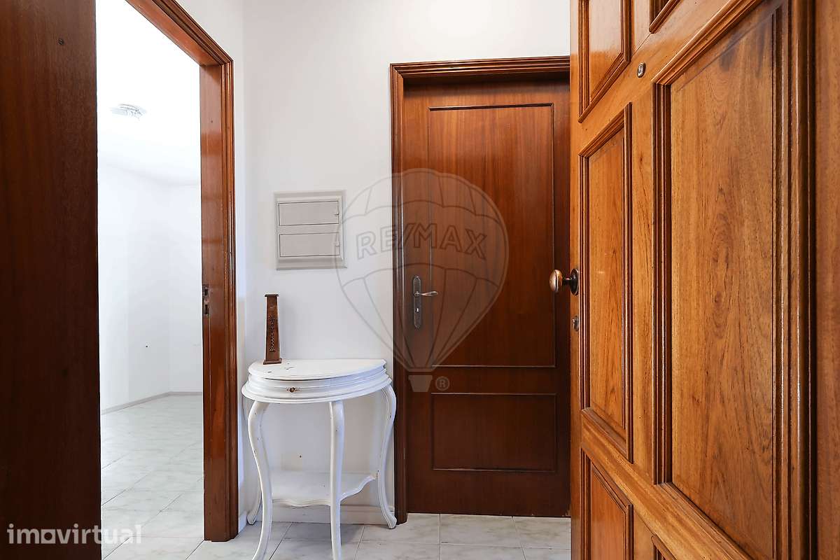 Apartamento T1 para venda - Grande imagem: 2/16
