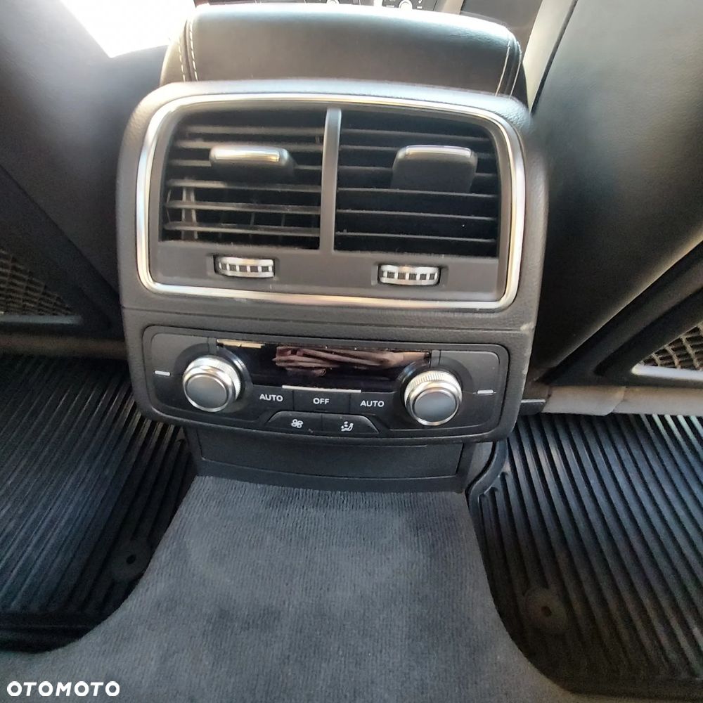 Audi A6 Avant 2.0 TDI Quattro S tronic - 15