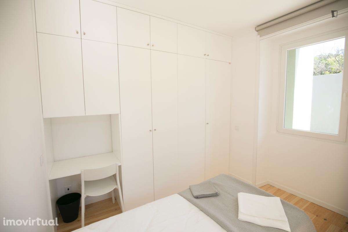 Quarto - localizado em Carcavelos Lisbon - Grande imagem: 3/50