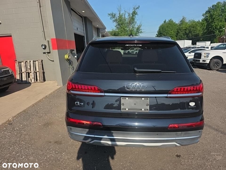 Audi Q7 - 6
