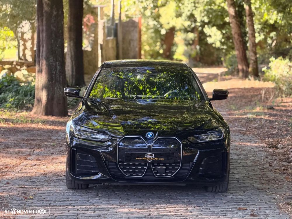 BMW i4 eDrive40 Desportiva M - 59