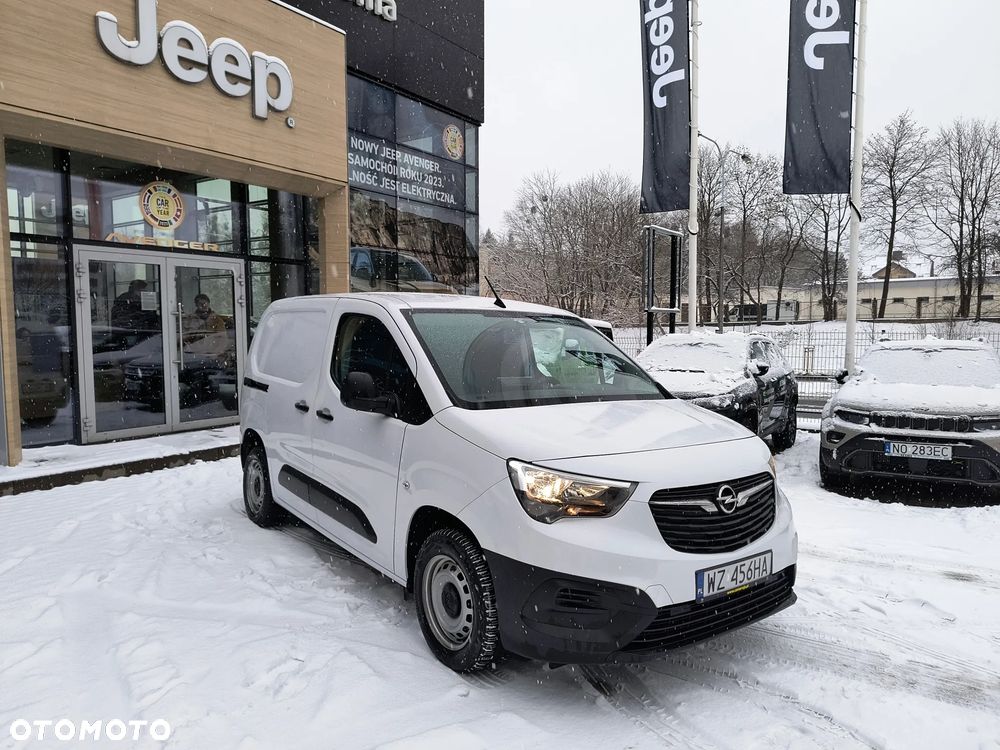 Opel COMBO - 1