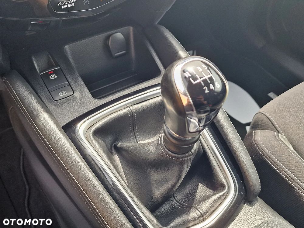Nissan Qashqai - 17