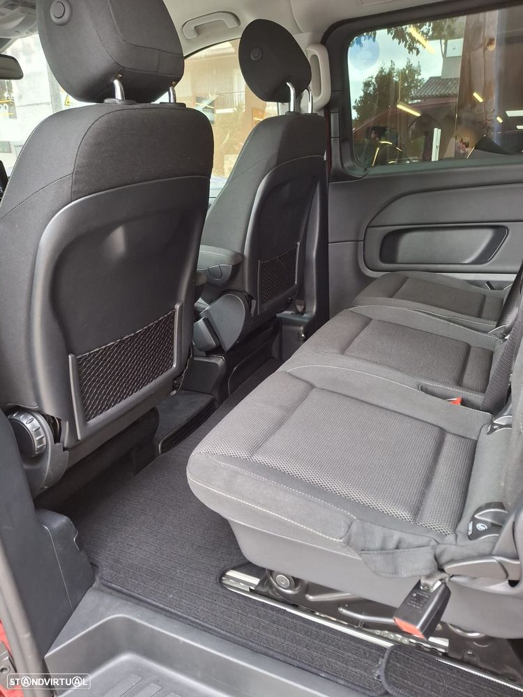 Mercedes-Benz V 220 d Avantgarde Aut. - 22