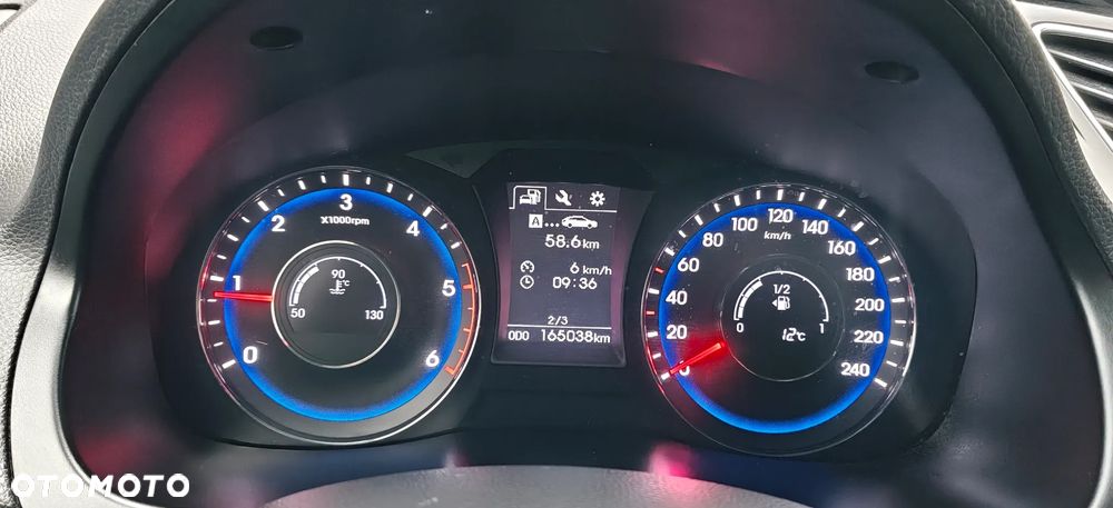 Hyundai i40 Kombi 1.7 CRDi Premium - 25