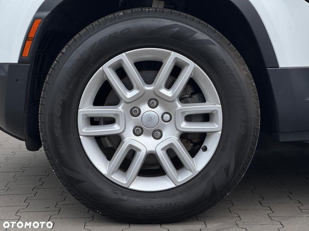 Land Rover Defender 2.0 P300 S - 14