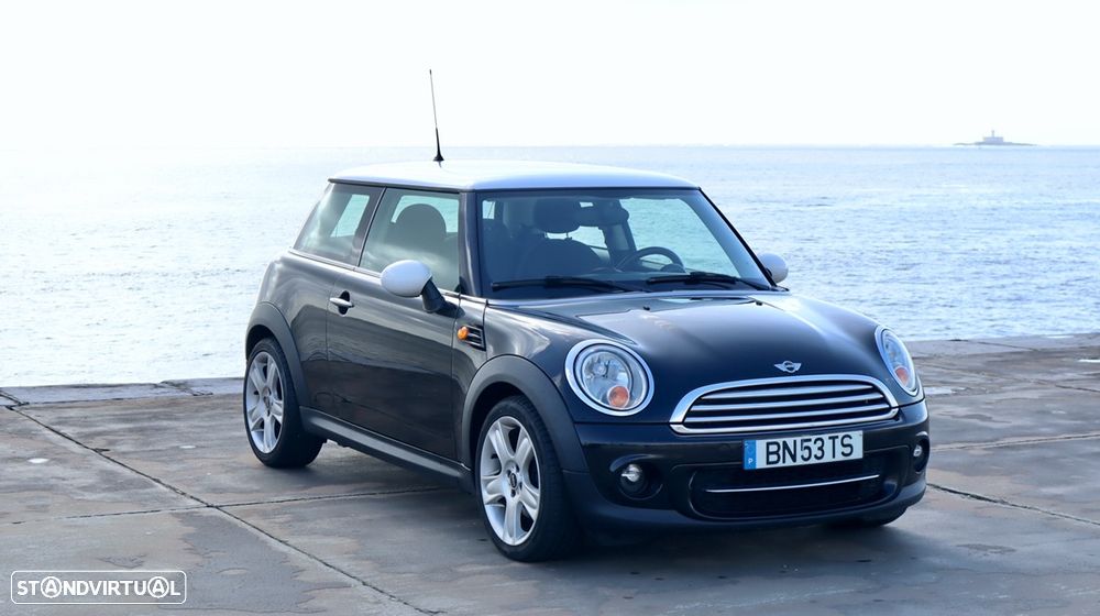 MINI 3 Portas Cooper D - 1