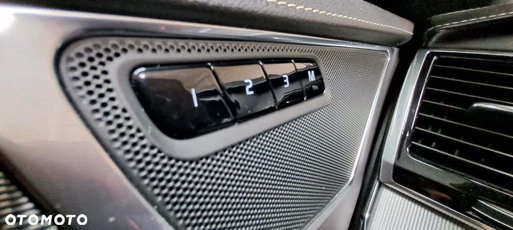 Volvo XC 90 B6 B AWD Geartronic Inscription - 8