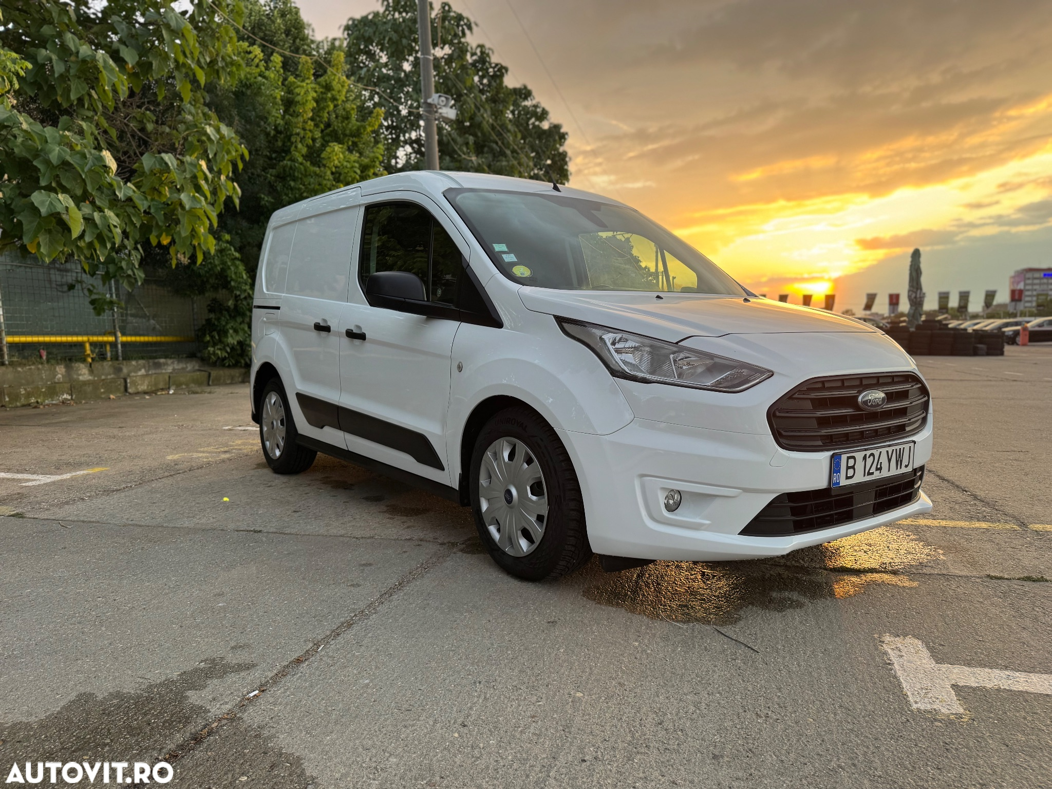 Ford Transit Connect 1.5 EcoBlue 120CP 8AT Kombi L1 Trend - 3