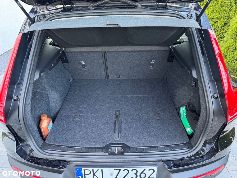 Volvo XC 40 T2 Essential - 14