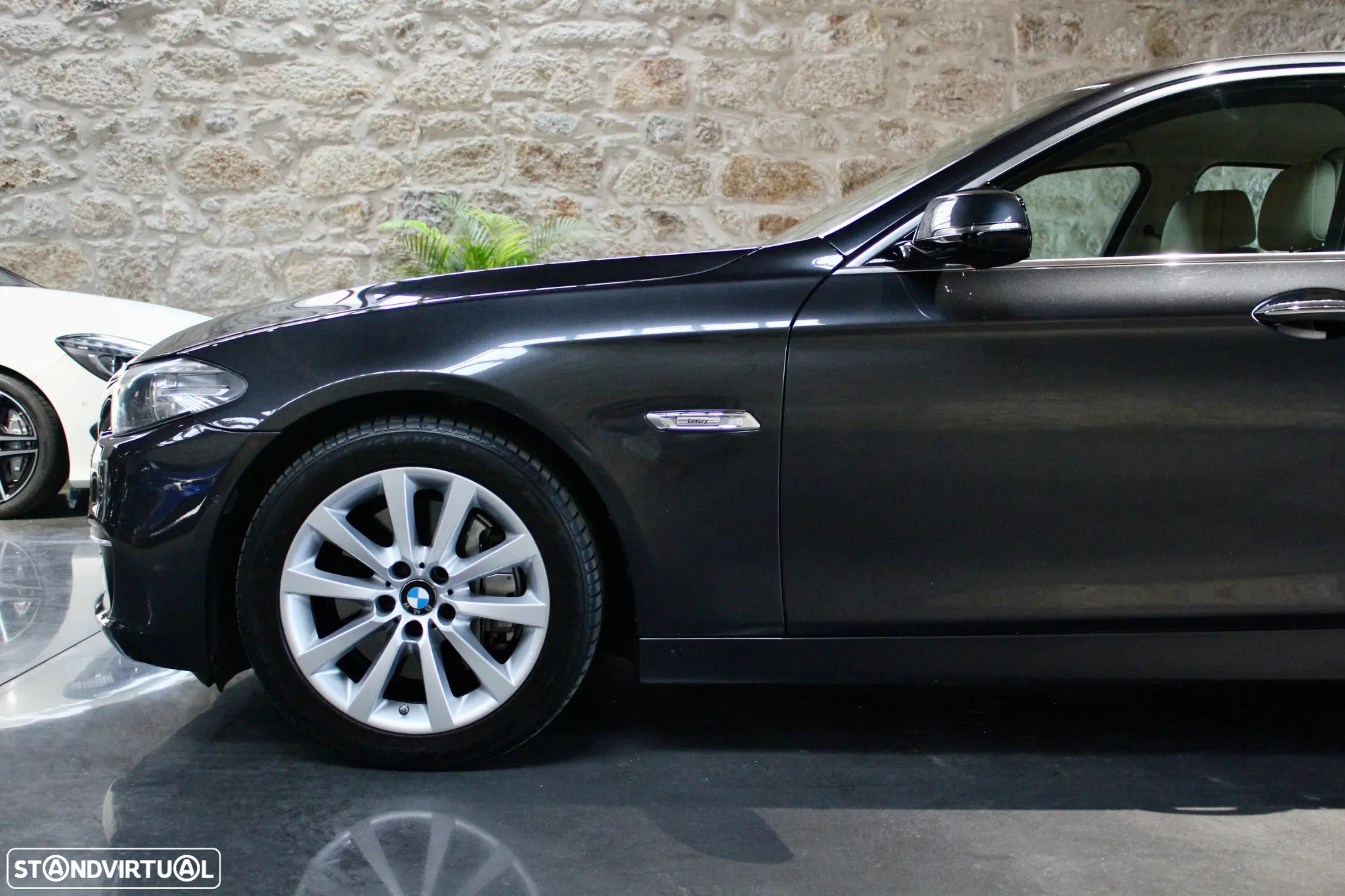 BMW 525 d Line Luxury Auto - 7