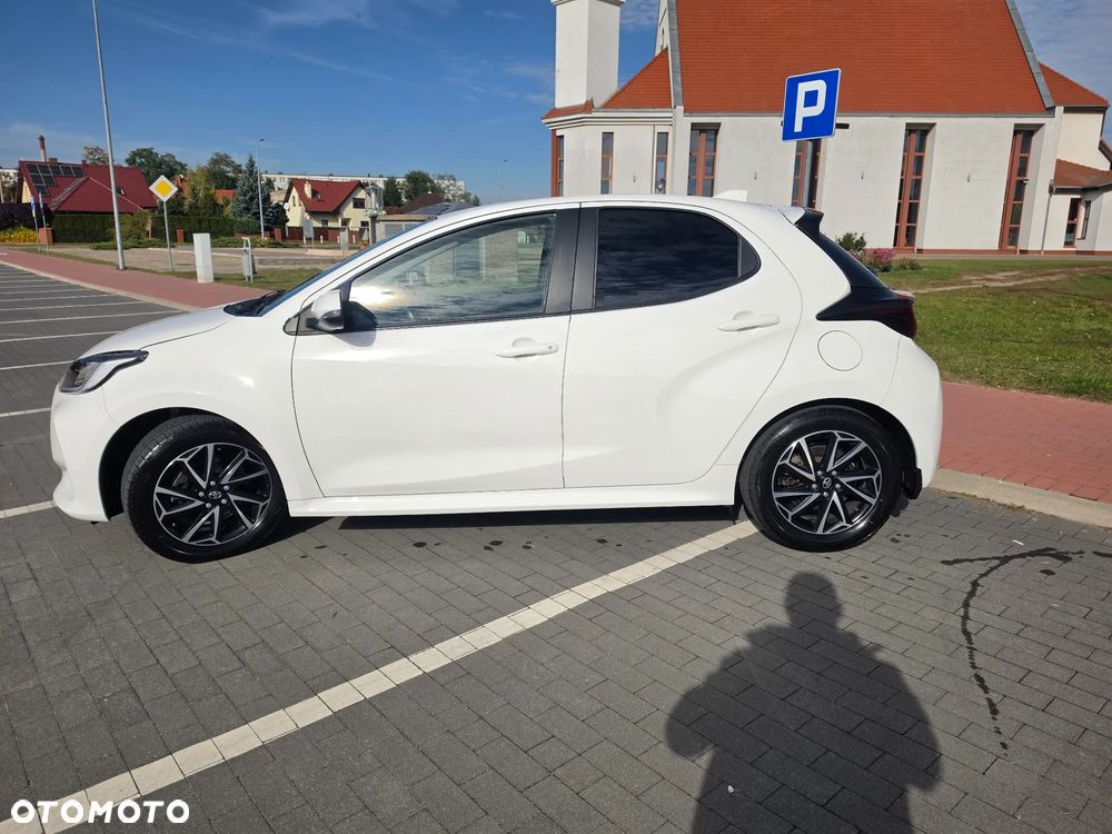 Toyota Yaris 2022 photo 4