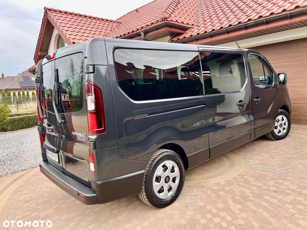 Renault Trafic 2.0 dCi EDC - 29