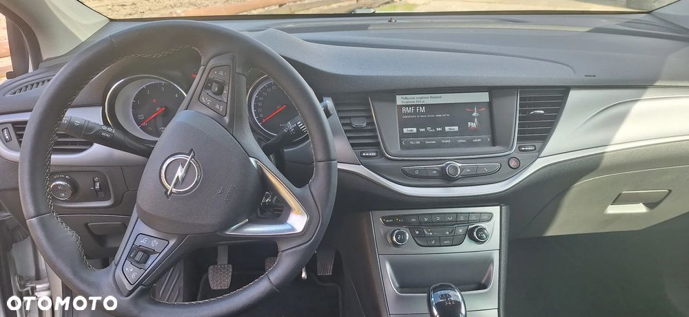 Opel Astra - 14