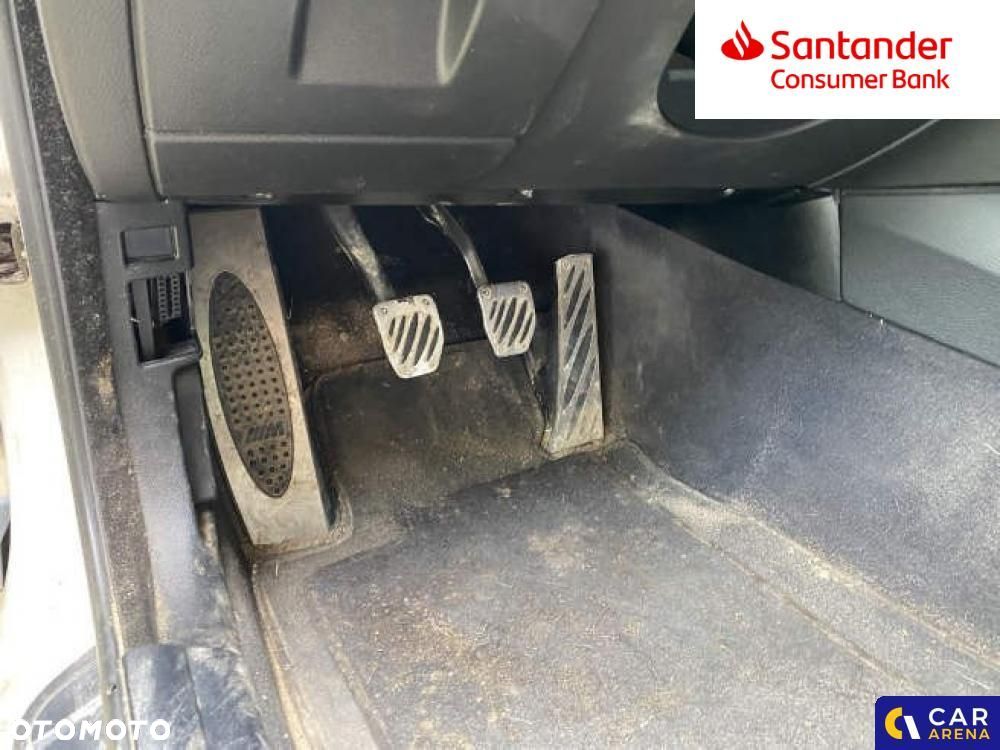 BMW Seria 3 325i - 24