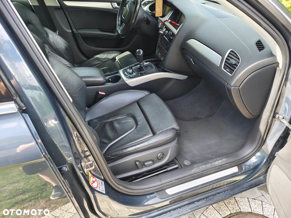 Audi A4 Limousine - 19