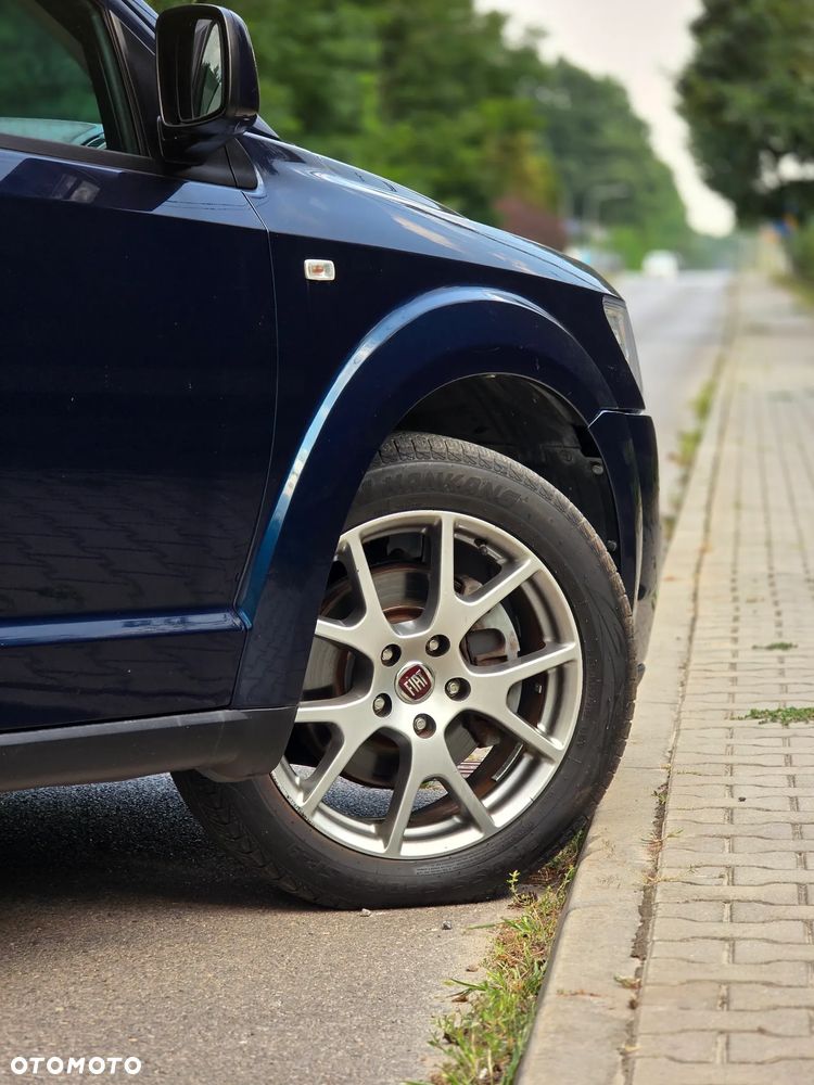 Fiat Freemont 2.0 Multijet Lounge AWD - 39